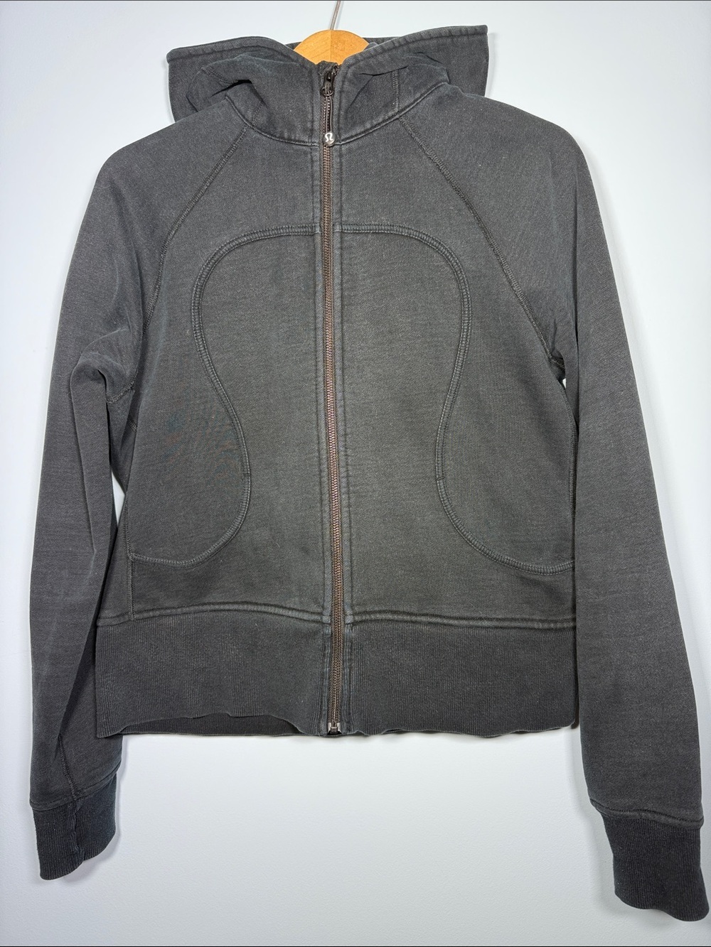 Lululemon OG Scuba Hoodie Black Size 12 – Classic Vintage